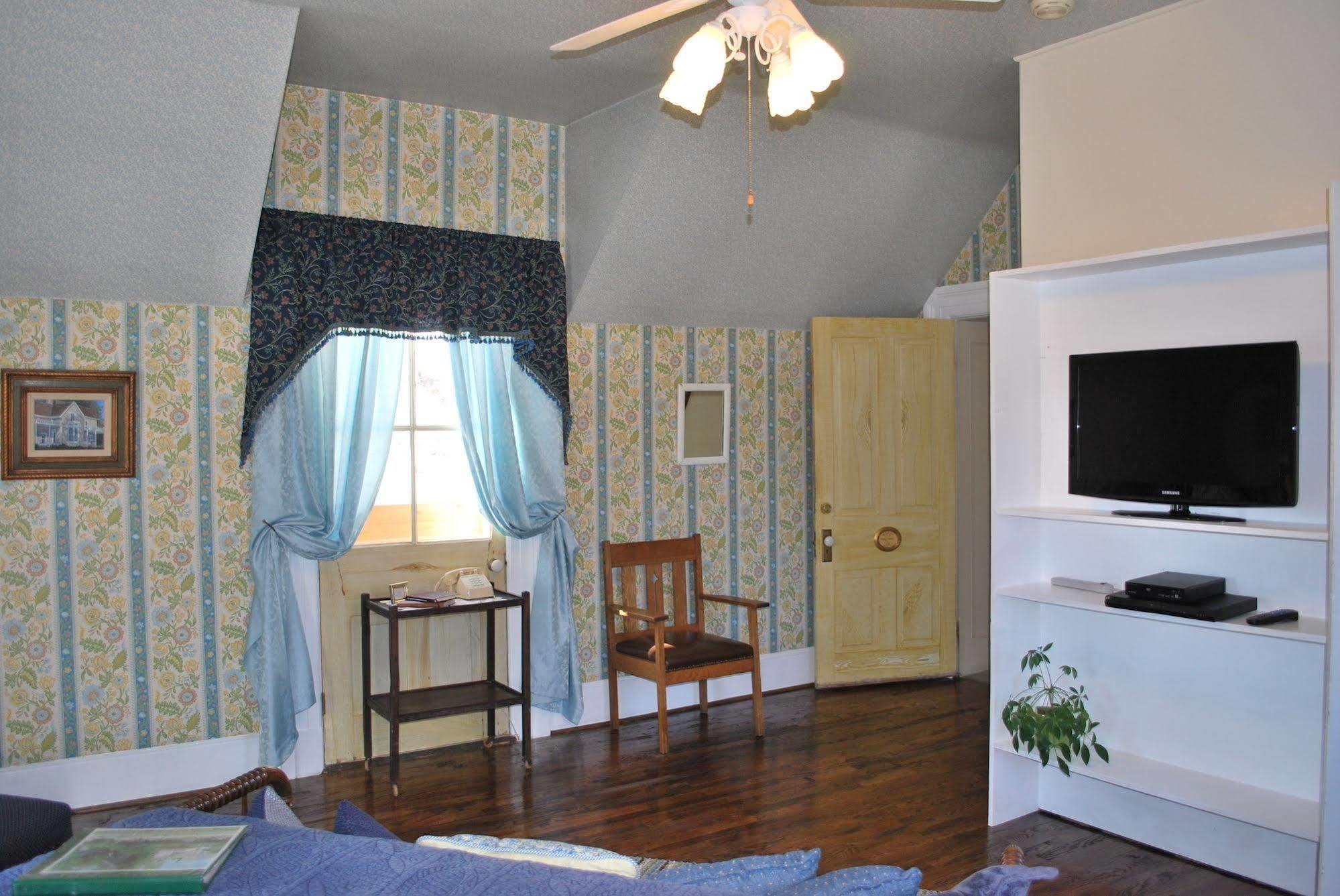 The Cottage At 241 North St. George Bagian luar foto