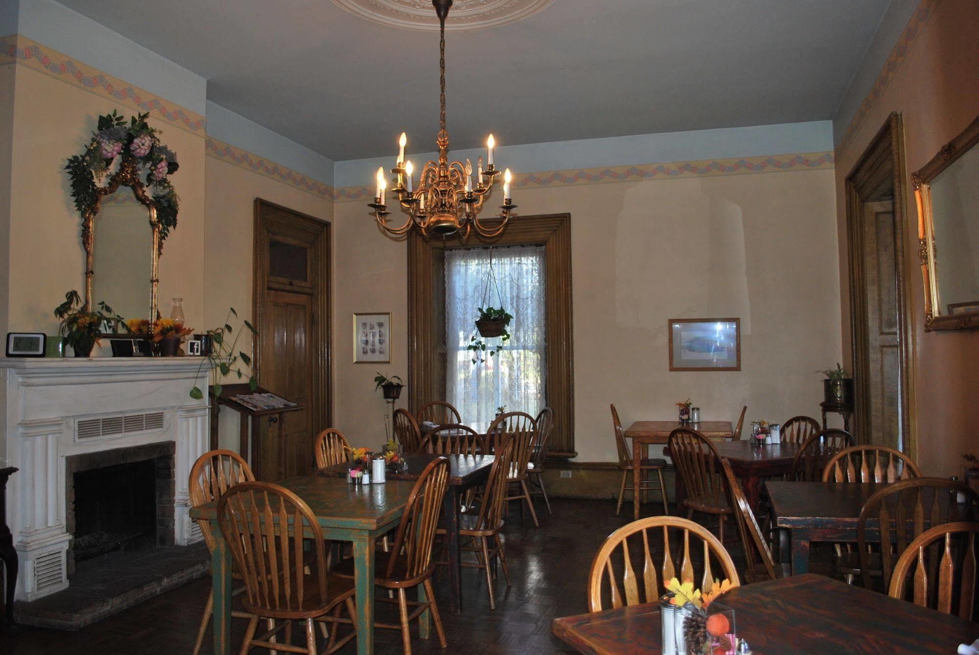 The Cottage At 241 North St. George Bagian luar foto